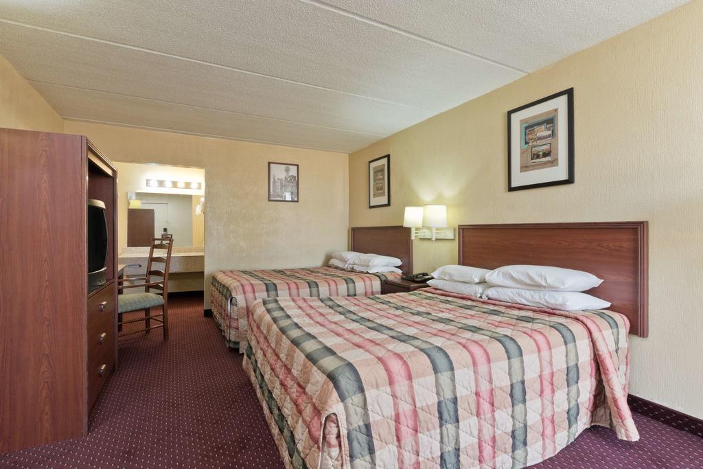 Knights Inn Brenham Eksteriør bilde